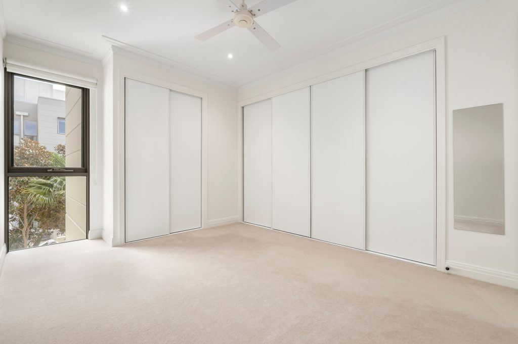 562851_51-349_Riversdale_Road-139